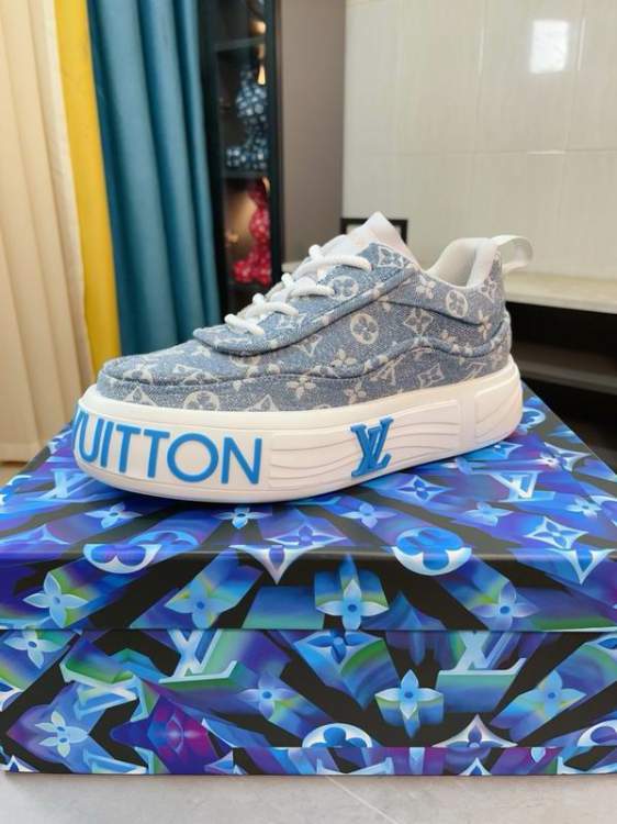Picture of Louis Vuitton Shoes _SKULVsz39-44hnq123315838
